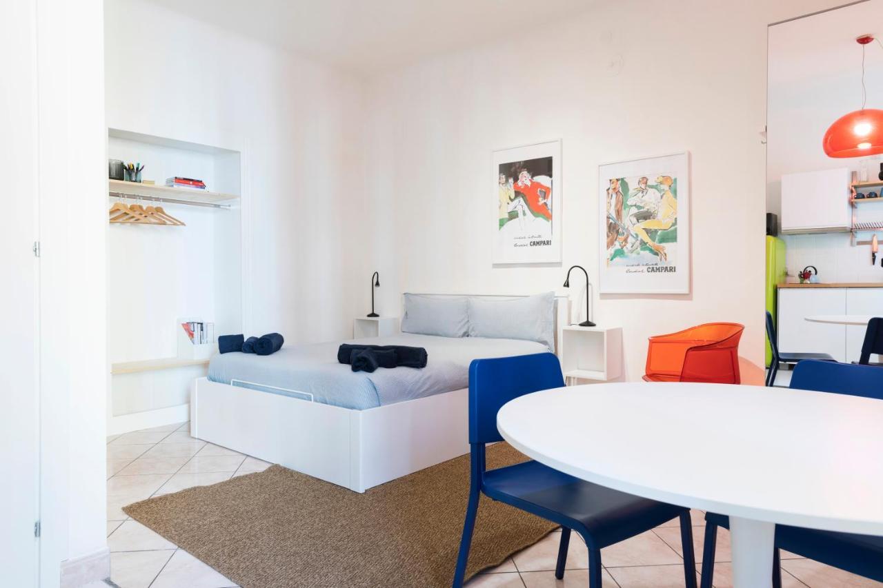 Xenia Apartments - Stylish Colorful Apt- Upbeat & Well-Connected Area Milão Exterior foto